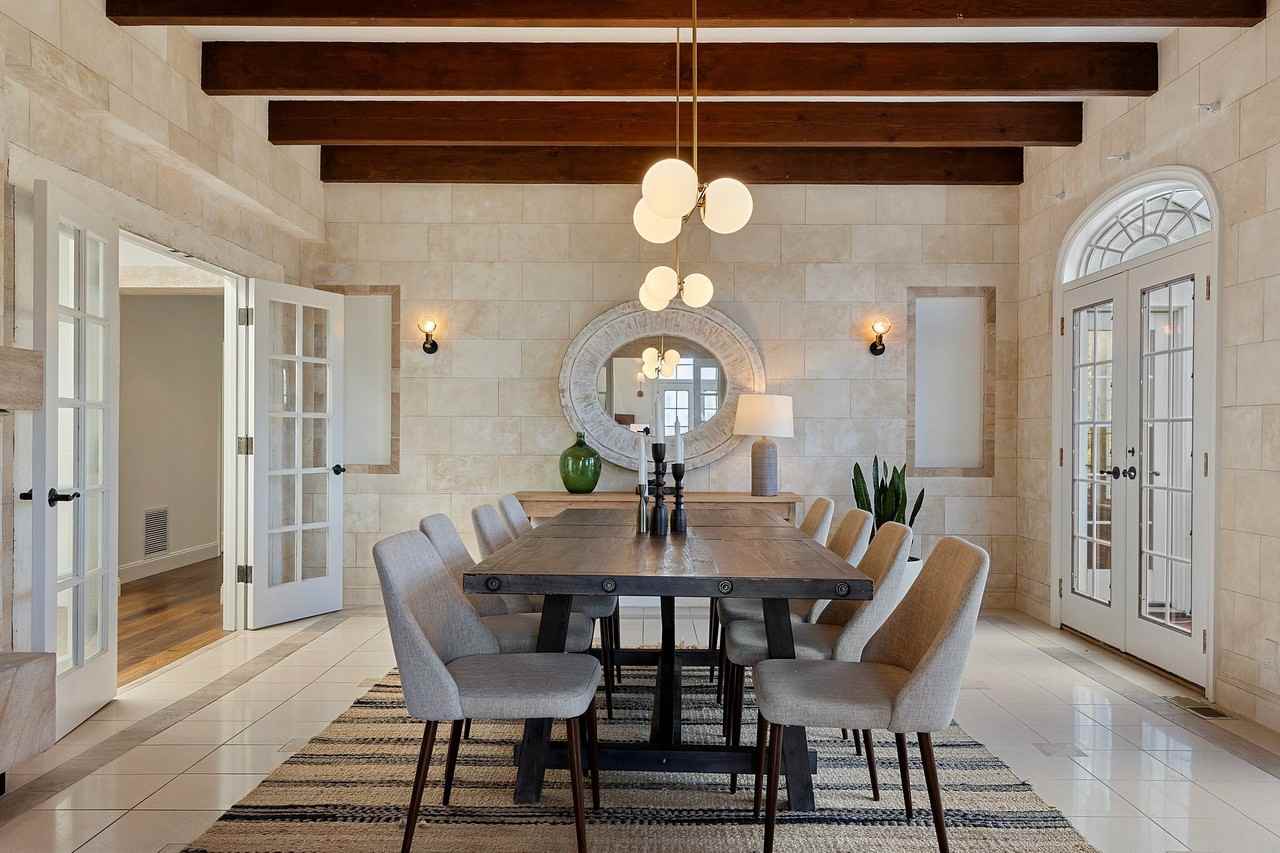 344 Summit Ave - Photo 6 of 41