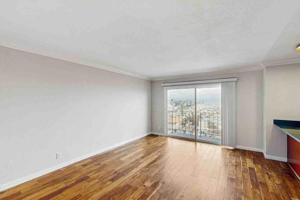 646 Corbett Avenue #603 - Photo 5 of 25