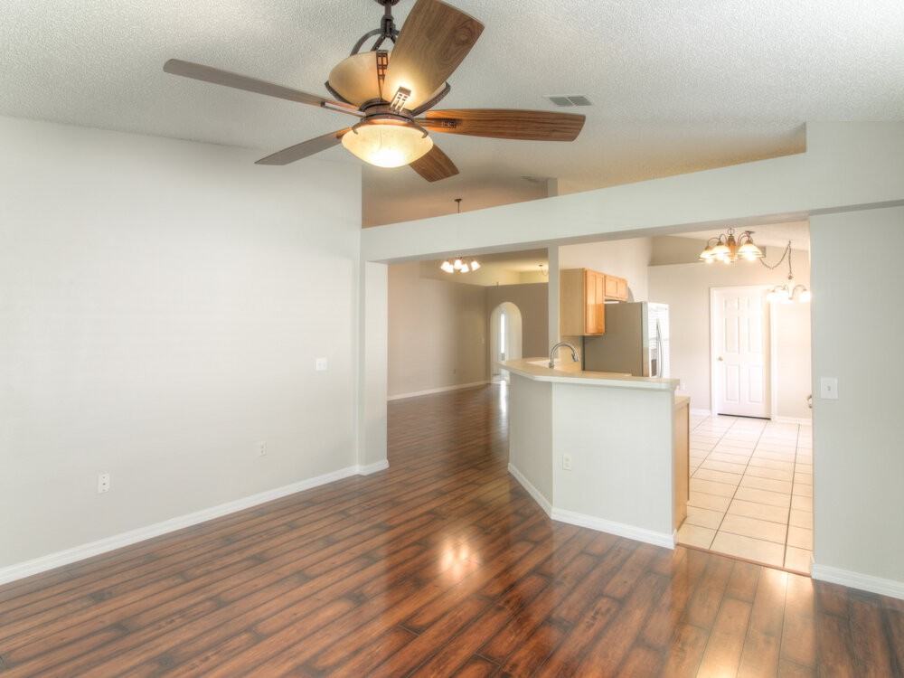 762 Welch Hill Cir - Photo 7 of 15