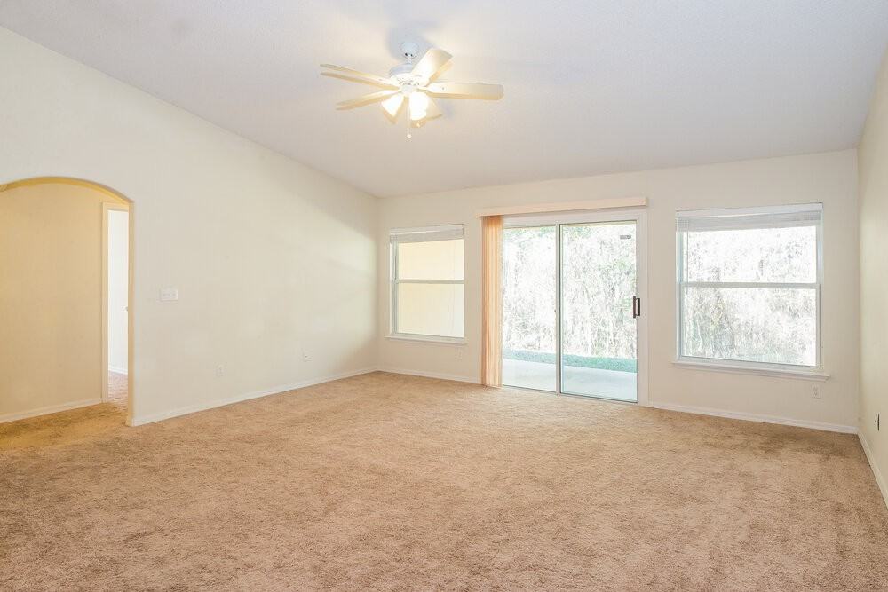 11040 Apple Blossom Trl W - Photo 3 of 15