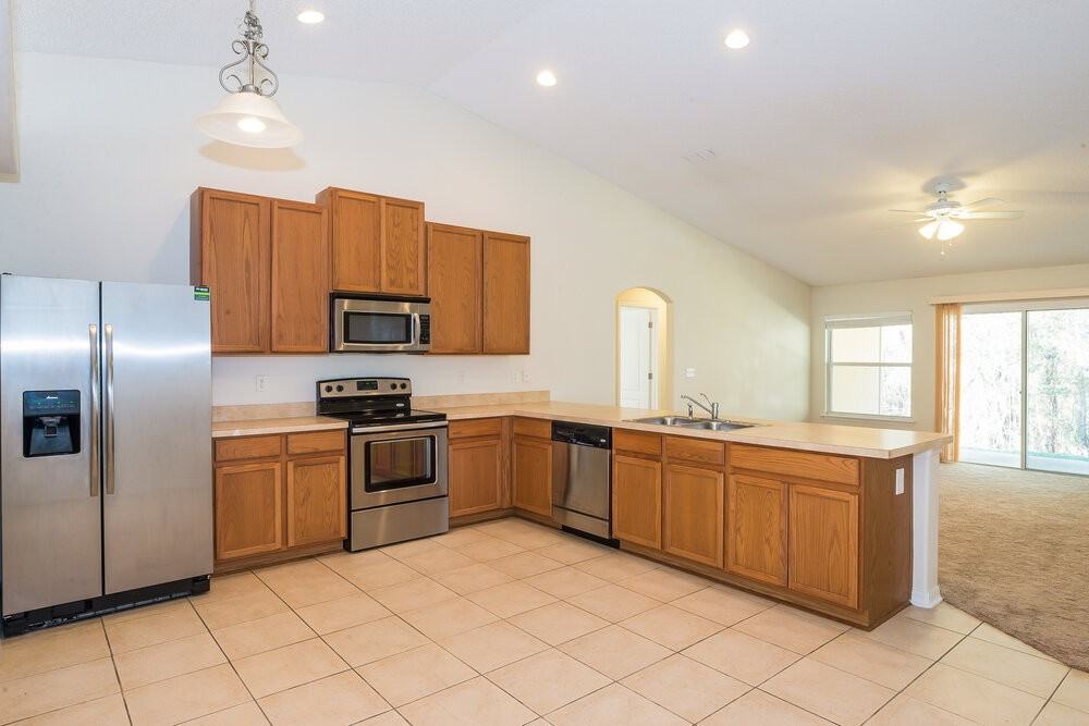 11040 Apple Blossom Trl W - Photo 6 of 15