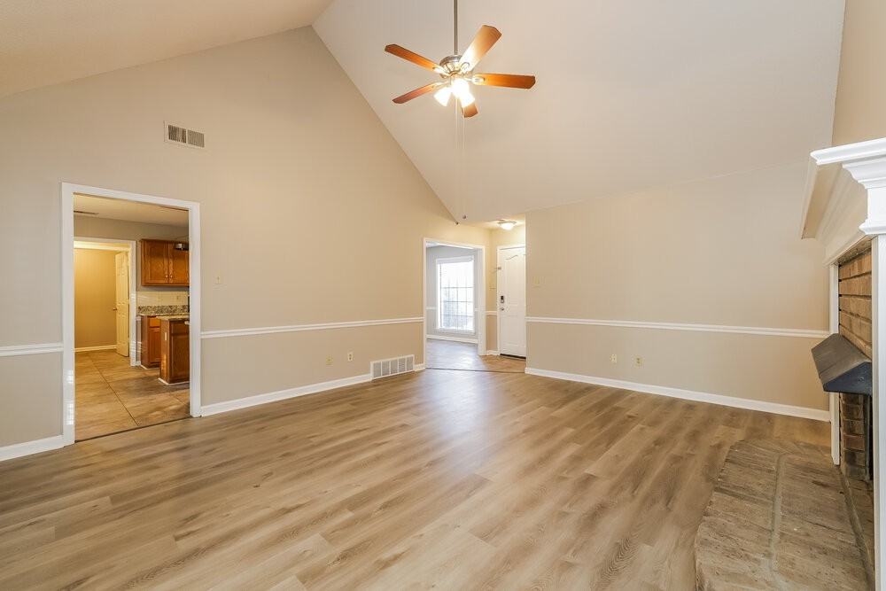 4677 Shadow Fork Cv - Photo 4 of 16