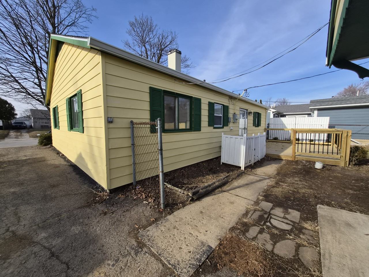 5309 W Hill Dr #1 - Photo 3 of 28