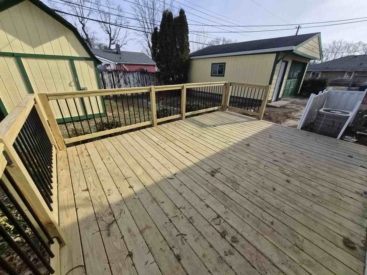 5309 W Hill Dr #1 - Photo 4 of 28