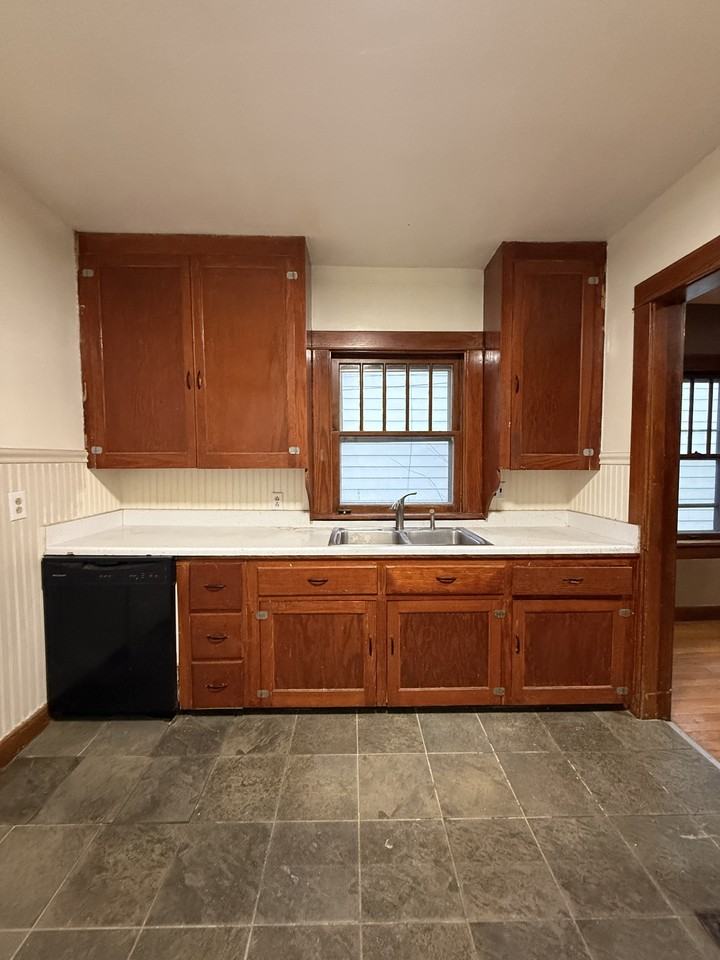 2026 King Ave #1 - Photo 3 of 16