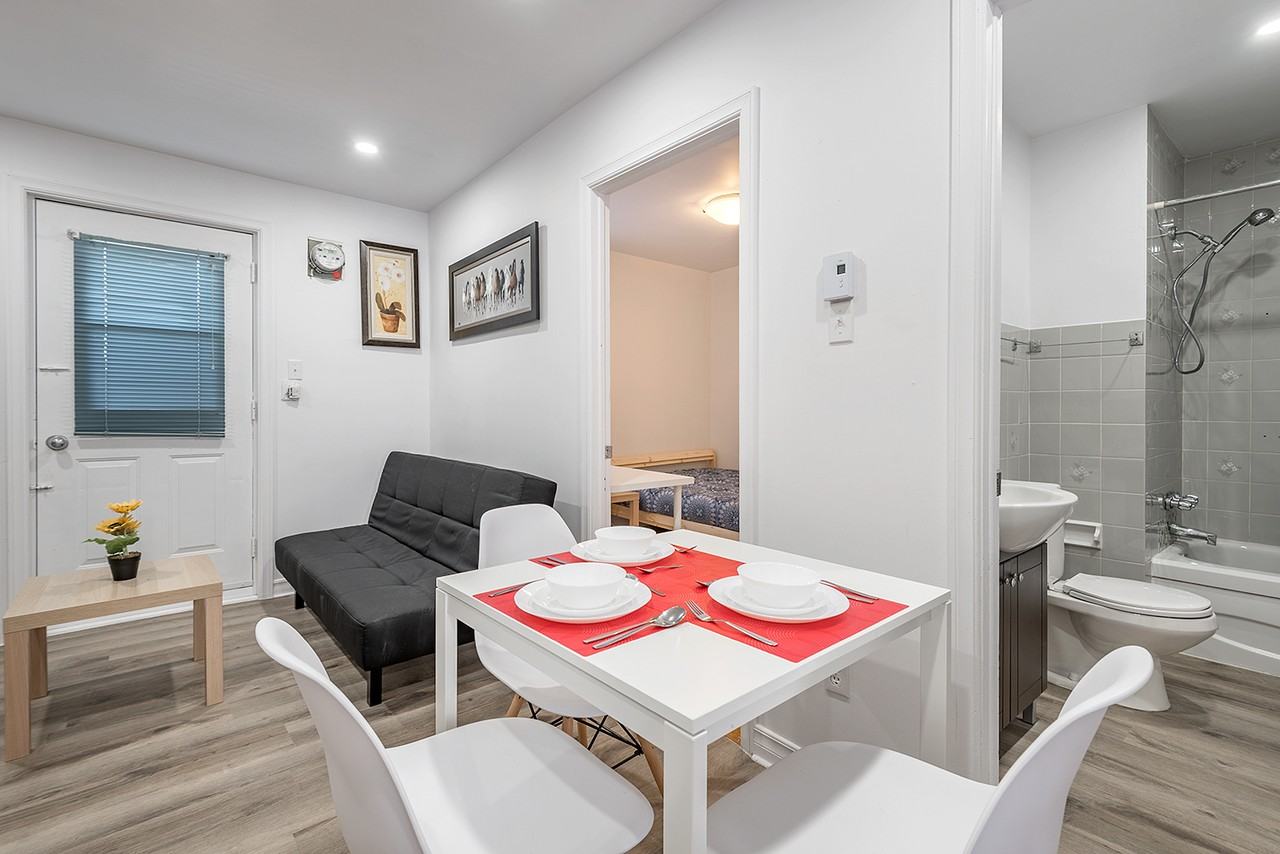 4317 Avenue de l'Hôtel-de-Ville - Photo 2 of 18