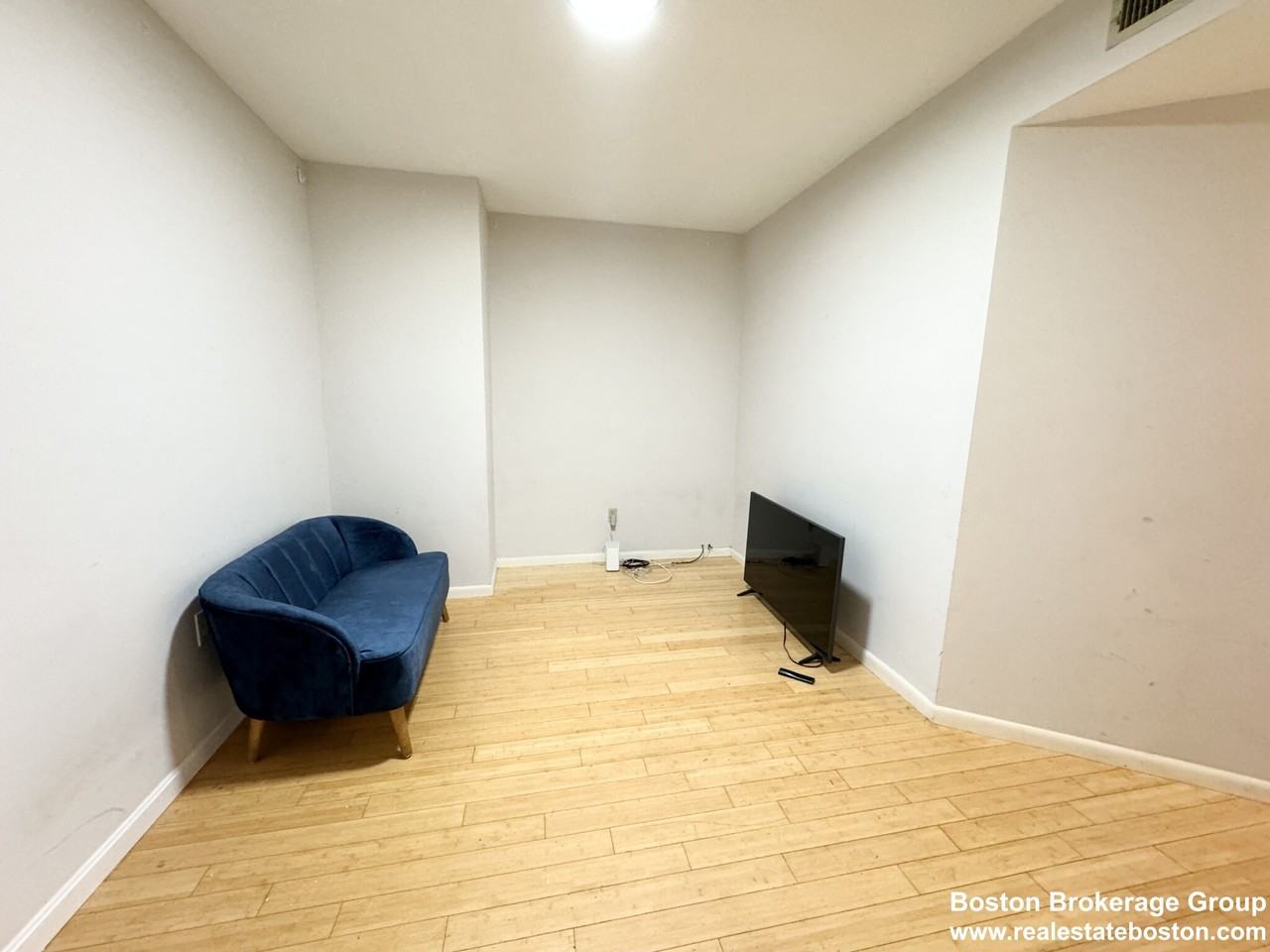 1581 Tremont St #4 - Photo 3 of 11