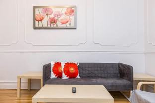 Rue Villeneuve Ouest & Rue Clark - Photo 1 of 1