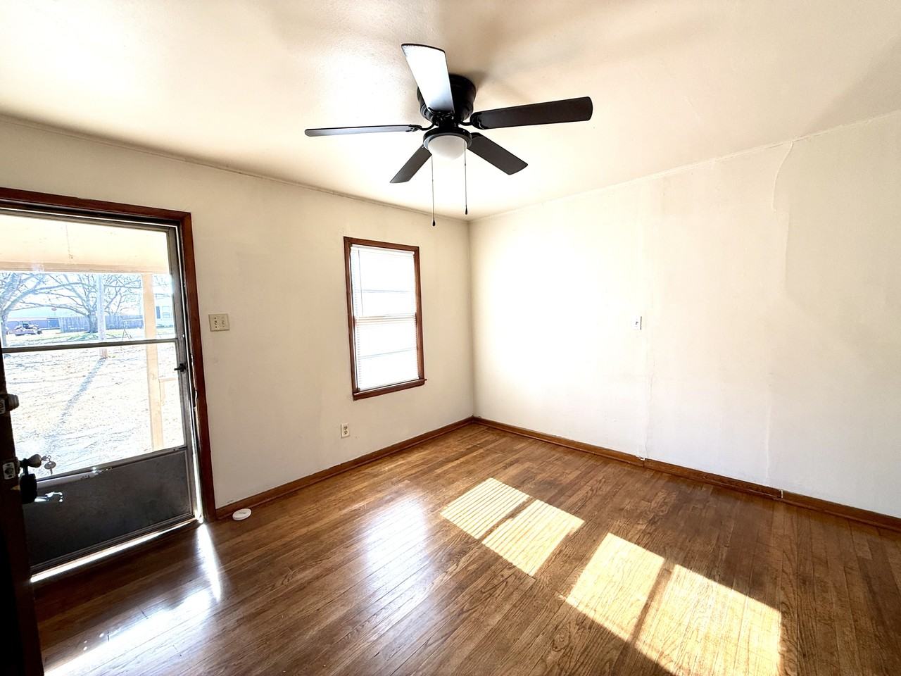 43 1/2 15th Pl #1 - Photo 5 of 20