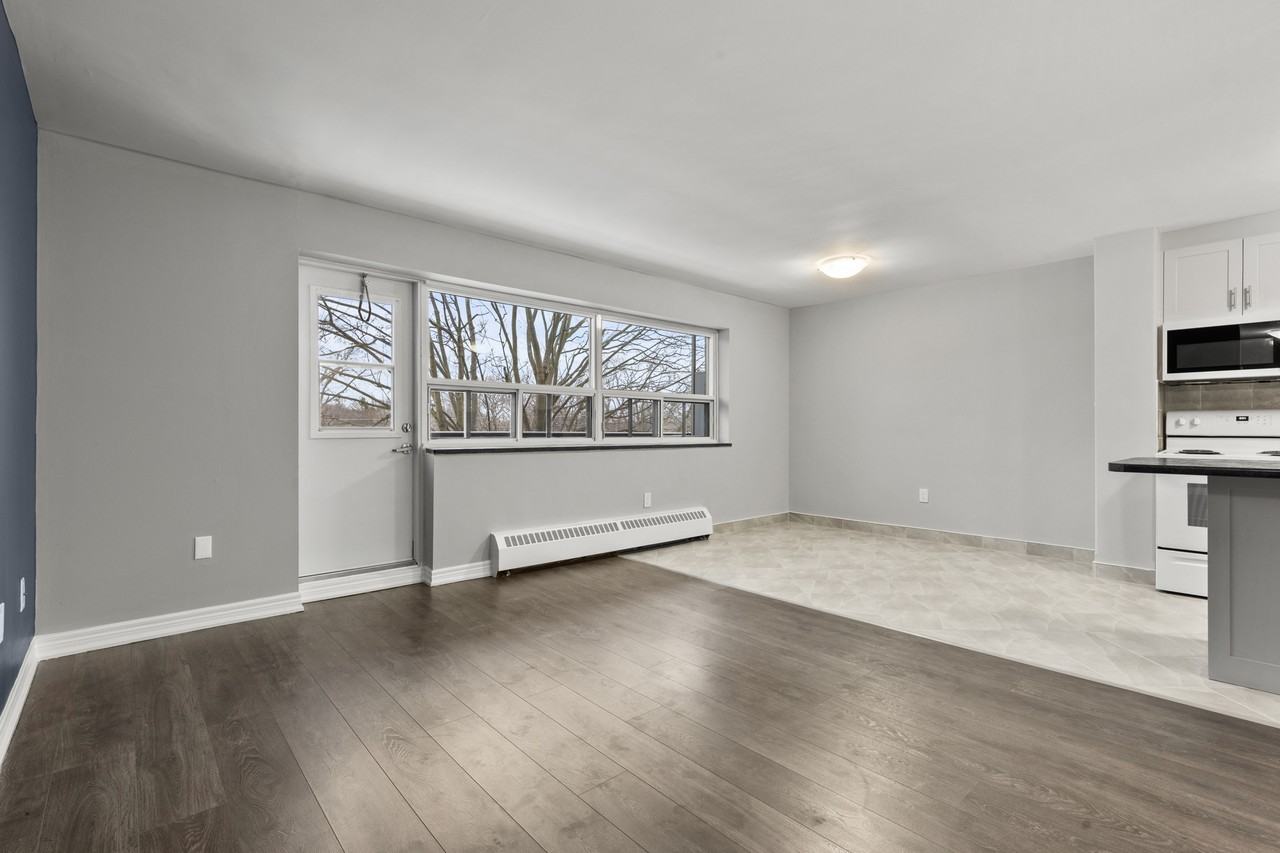 473 Linwell Road - Photo 5 of 41