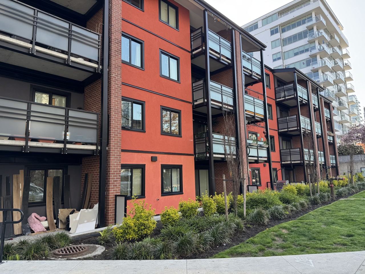 West Bay Court - Photo 7 of 28