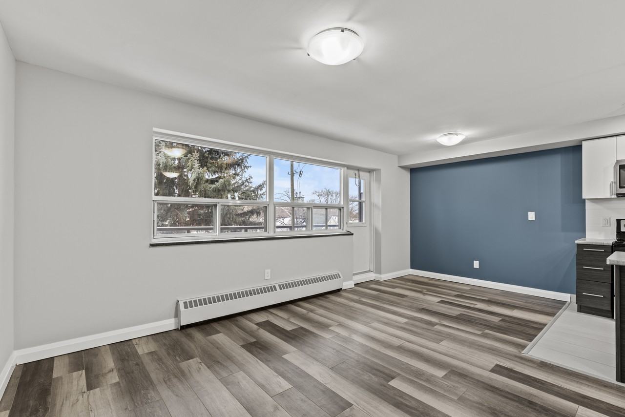 483 Linwell Road - Photo 5 of 49