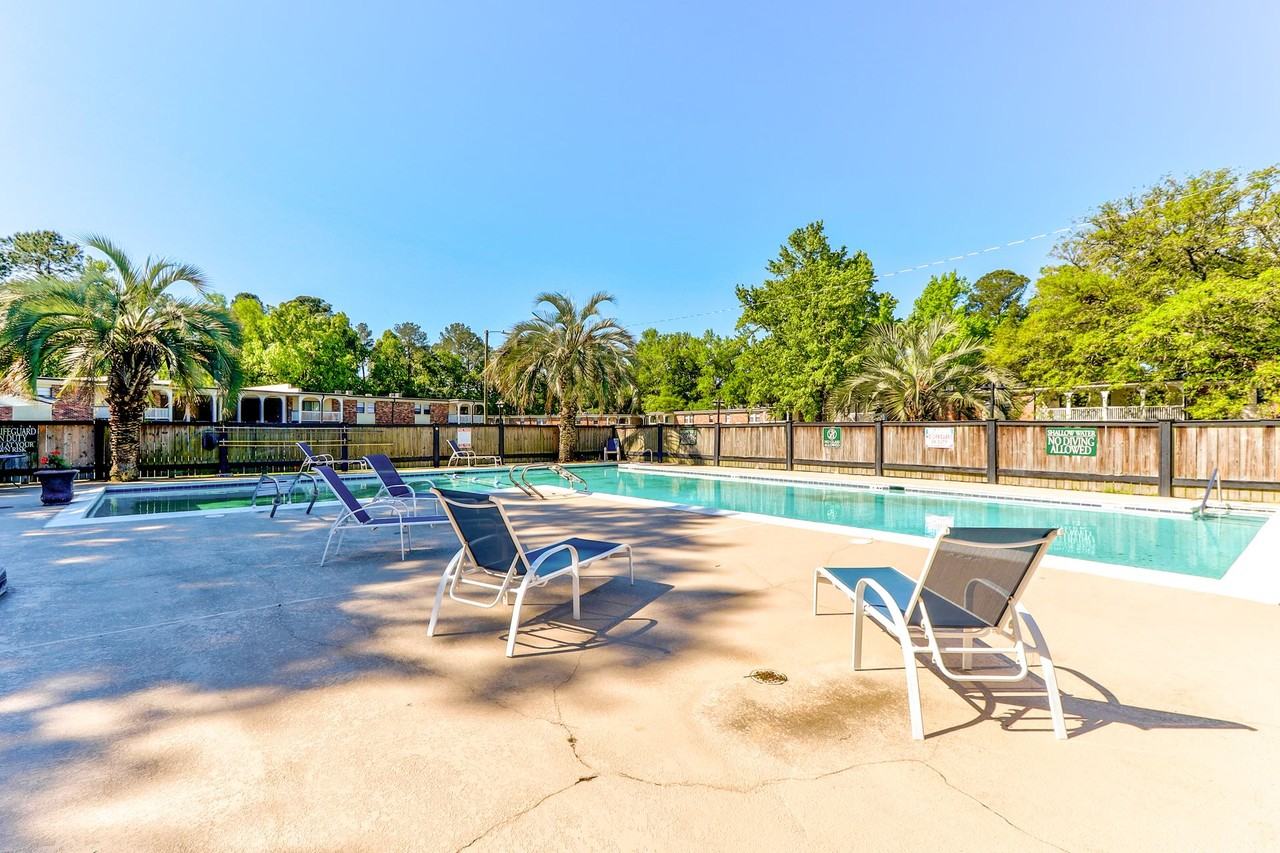 Donaree Village - Photo 3 of 50