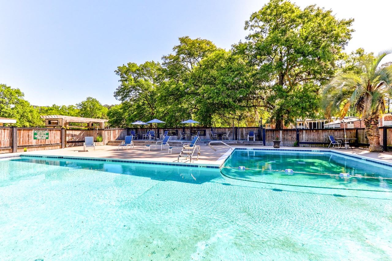 Donaree Village - Photo 4 of 50