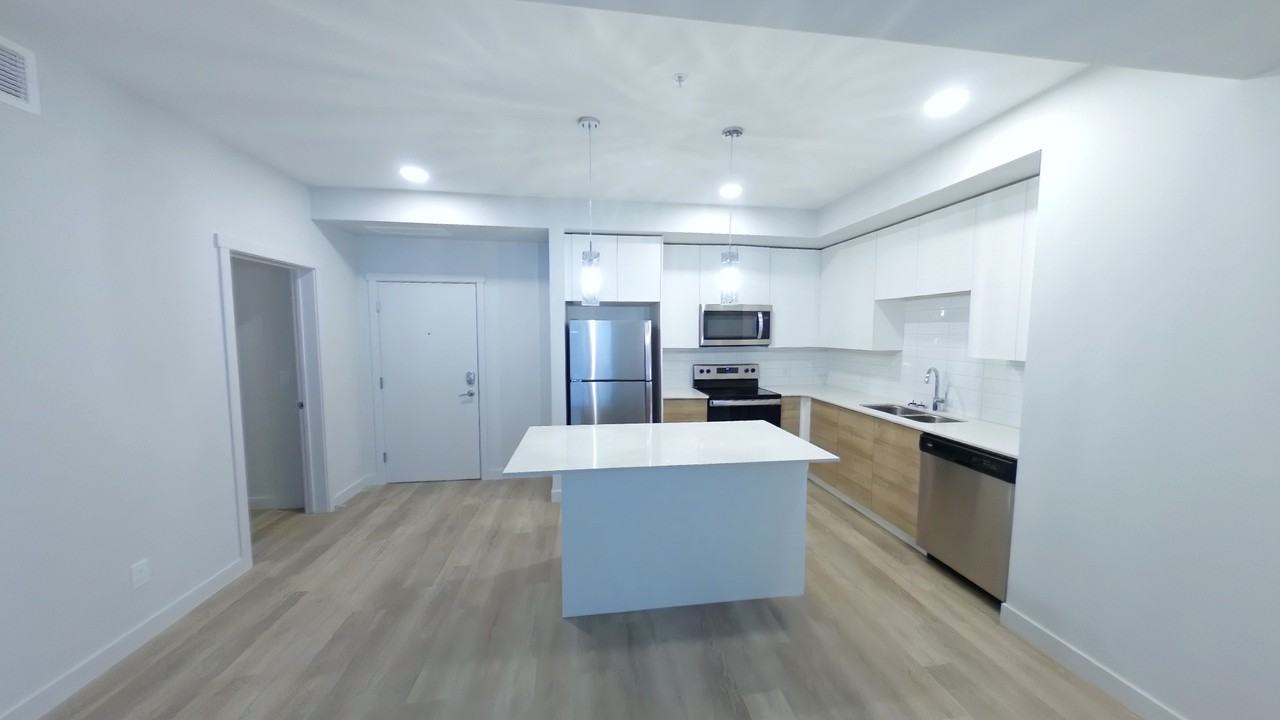 Skaha Shores - Photo 4 of 7