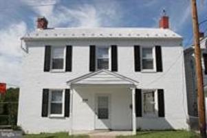 featured image of 209 Knoxville Rd #1