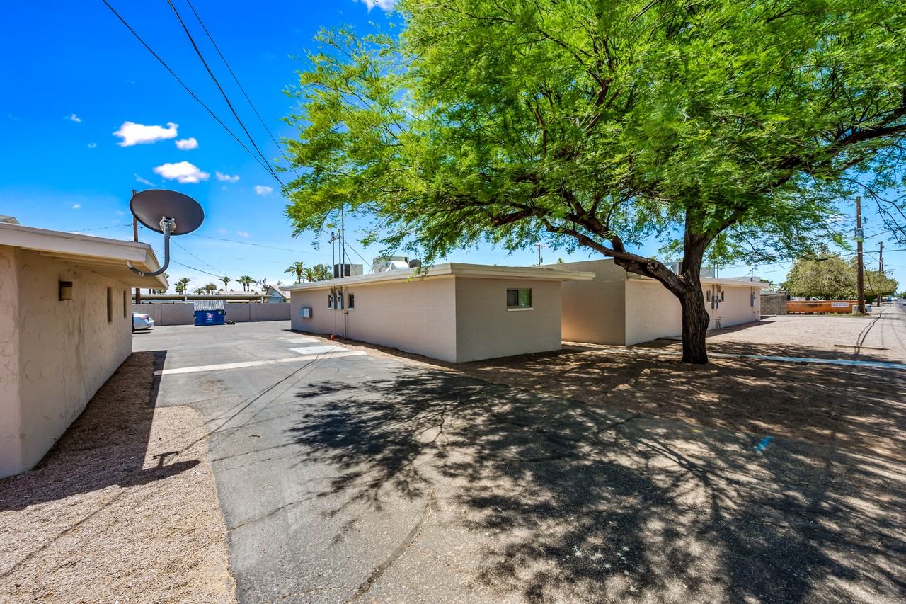 3949 East Earll Drive #4 - Photo 4 of 15