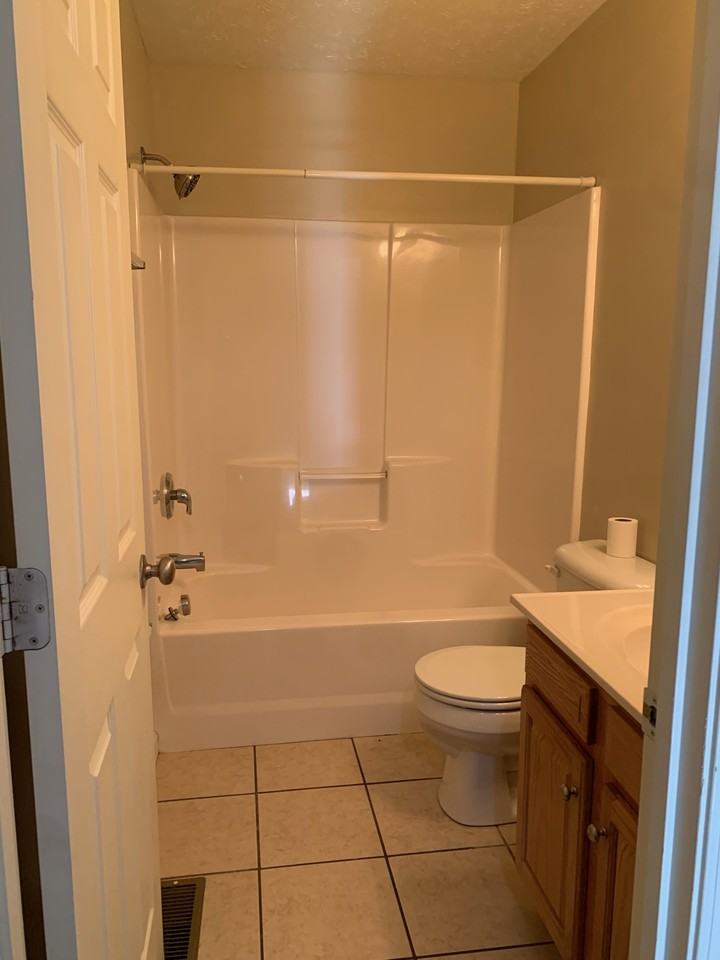 669-08 - Photo 6 of 10