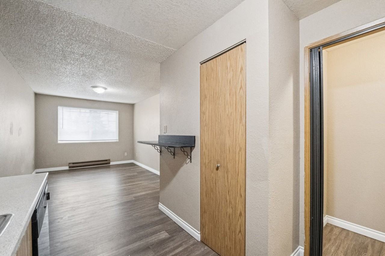 Westwood Apartments - Photo 4 of 13