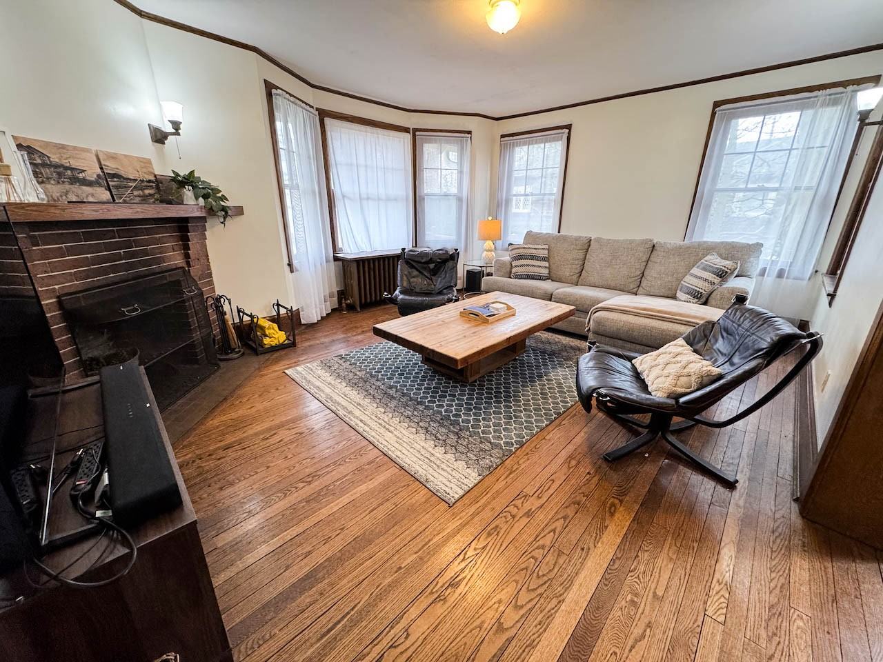 118 Wait Ave #1 - Photo 2 of 37