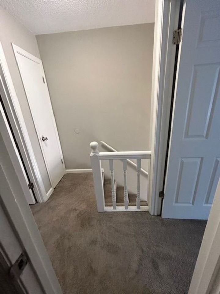 Pinebrook Placee - Photo 4 of 12