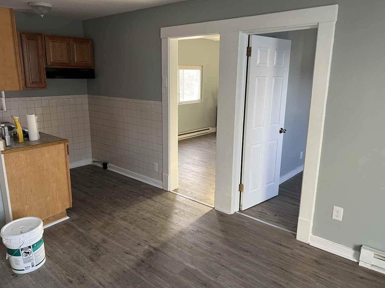 617 Glenwood Glenwood  D #D - Photo 2 of 8