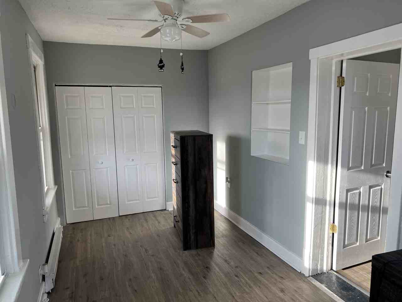 617 Glenwood Glenwood  D #D - Photo 5 of 8