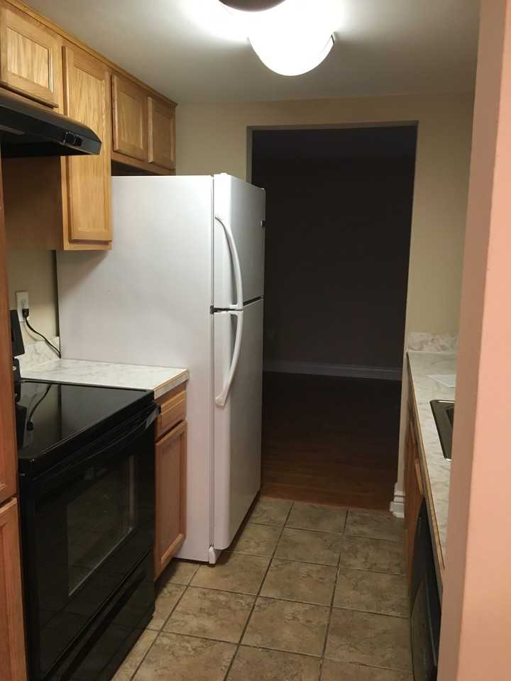 1817 Oriole Ct #1 - Photo 5 of 17