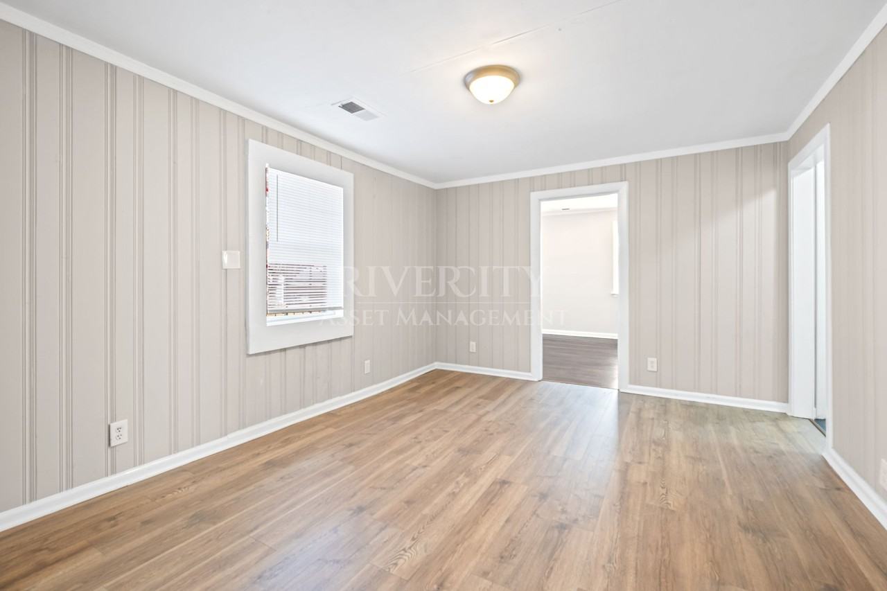 2019 Driftwood Ave #1 - Photo 6 of 20