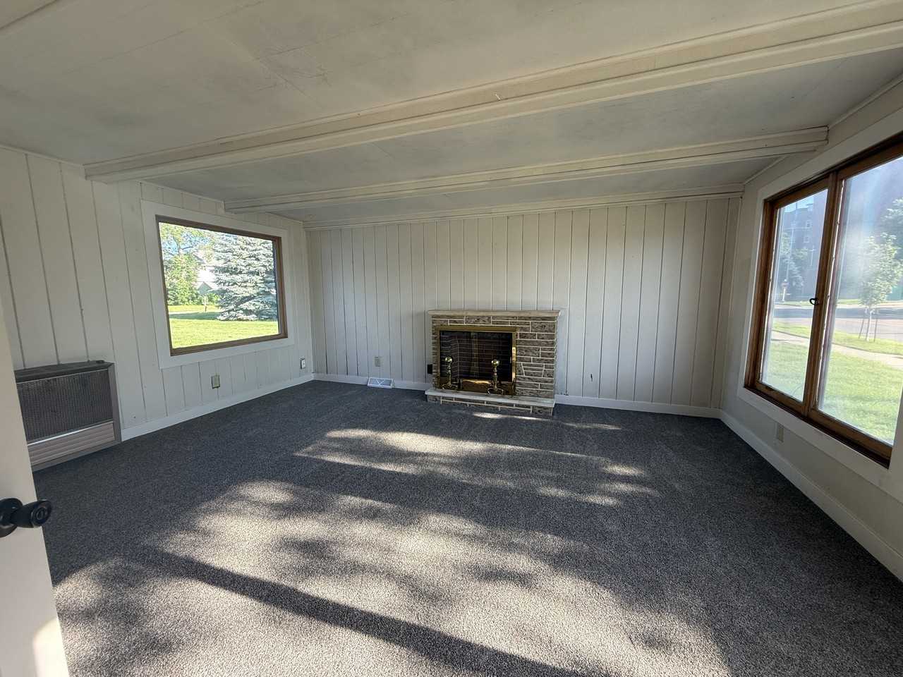 418 S State St #1 - Photo 5 of 11