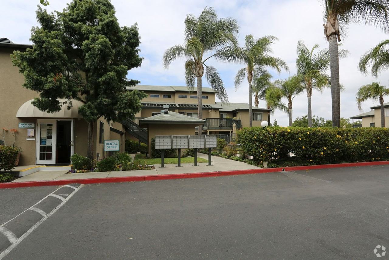 Vista Point Apartments - Photo 2 of 5