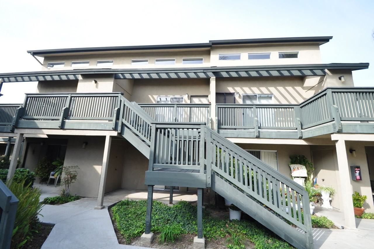 Vista Point Apartments - Photo 3 of 5