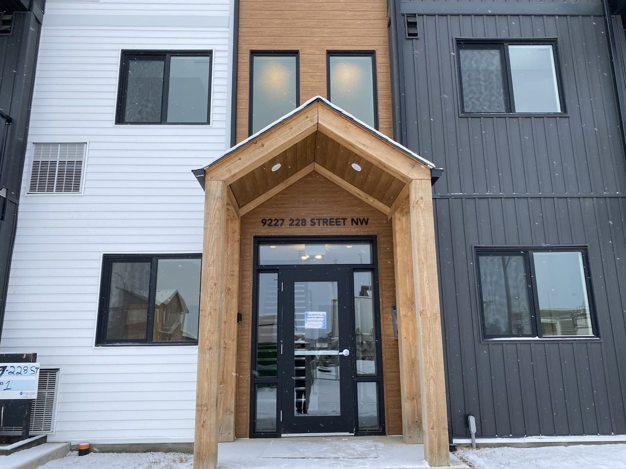 2 Bedroom 2 Bathroom Condo Style Unit in Secord - Photo 2 of 45