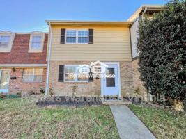 featured image of 1866 Olde Buckingham Rd