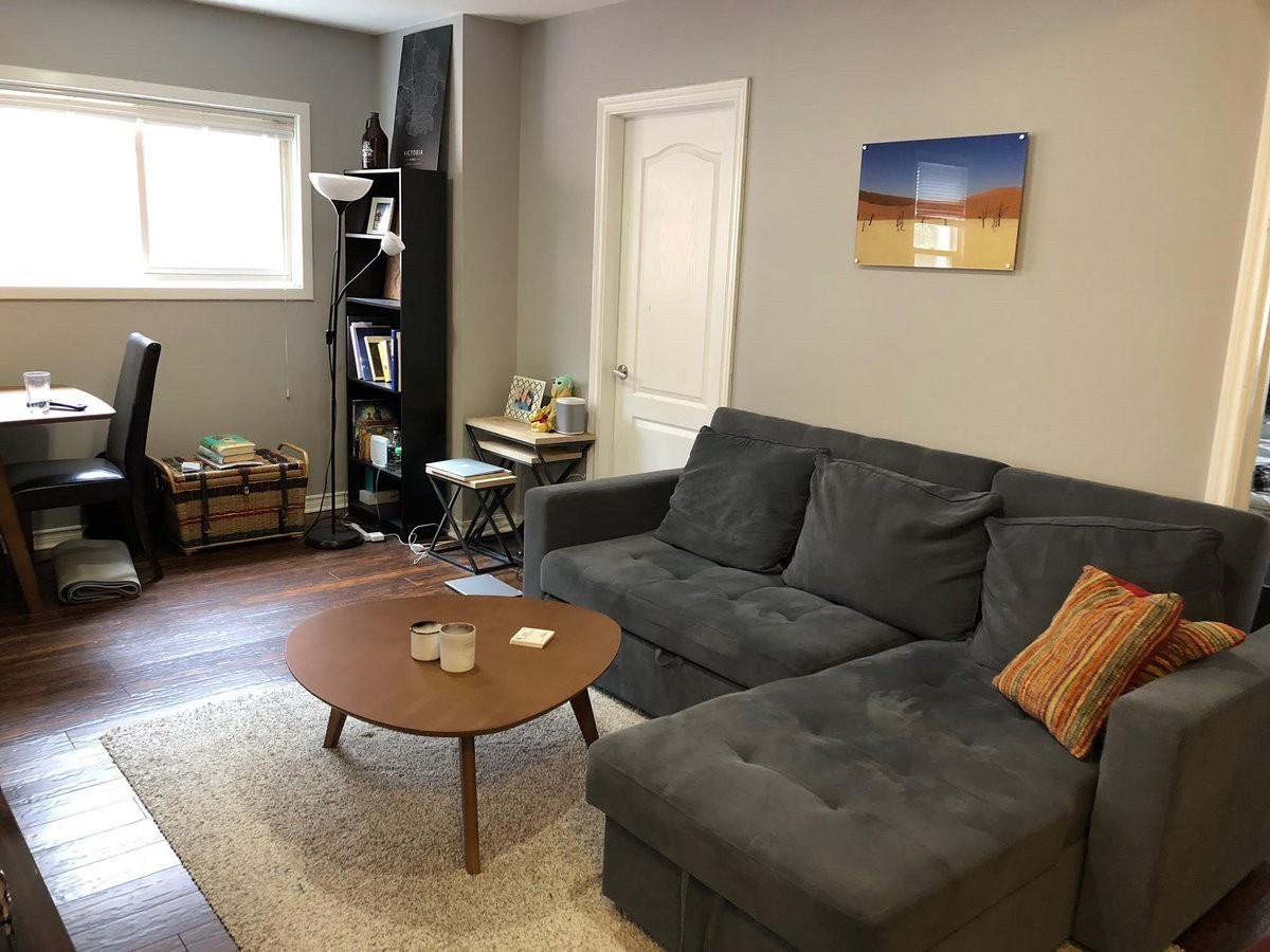 119 Hinton Ave N - Photo 3 of 14