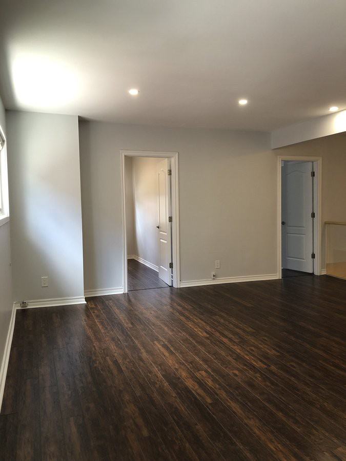 119 Hinton Ave N - Photo 7 of 14