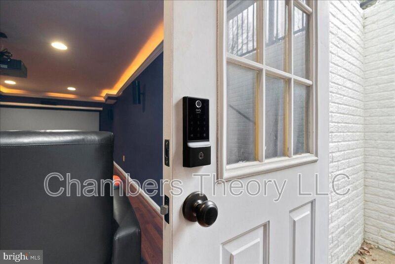 2603 Chriswell Pl - Photo 7 of 21