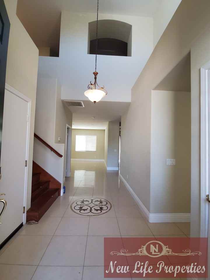 40502 Wgasa Place - Photo 2 of 20