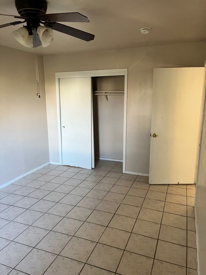 Avenue Del Rey - 159 #159 - Photo 5 of 11