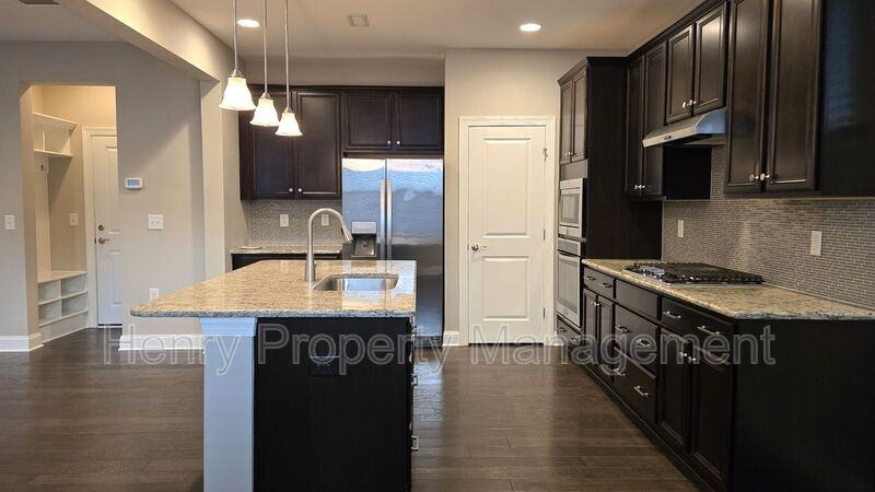 112 Concordia Woods Dr - Photo 4 of 24