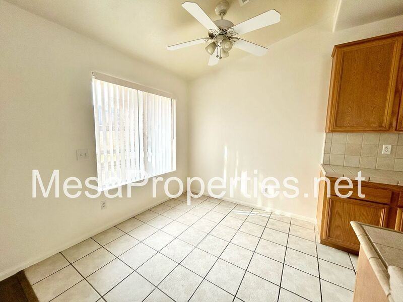 12323 Honeybear Ln - Photo 7 of 26