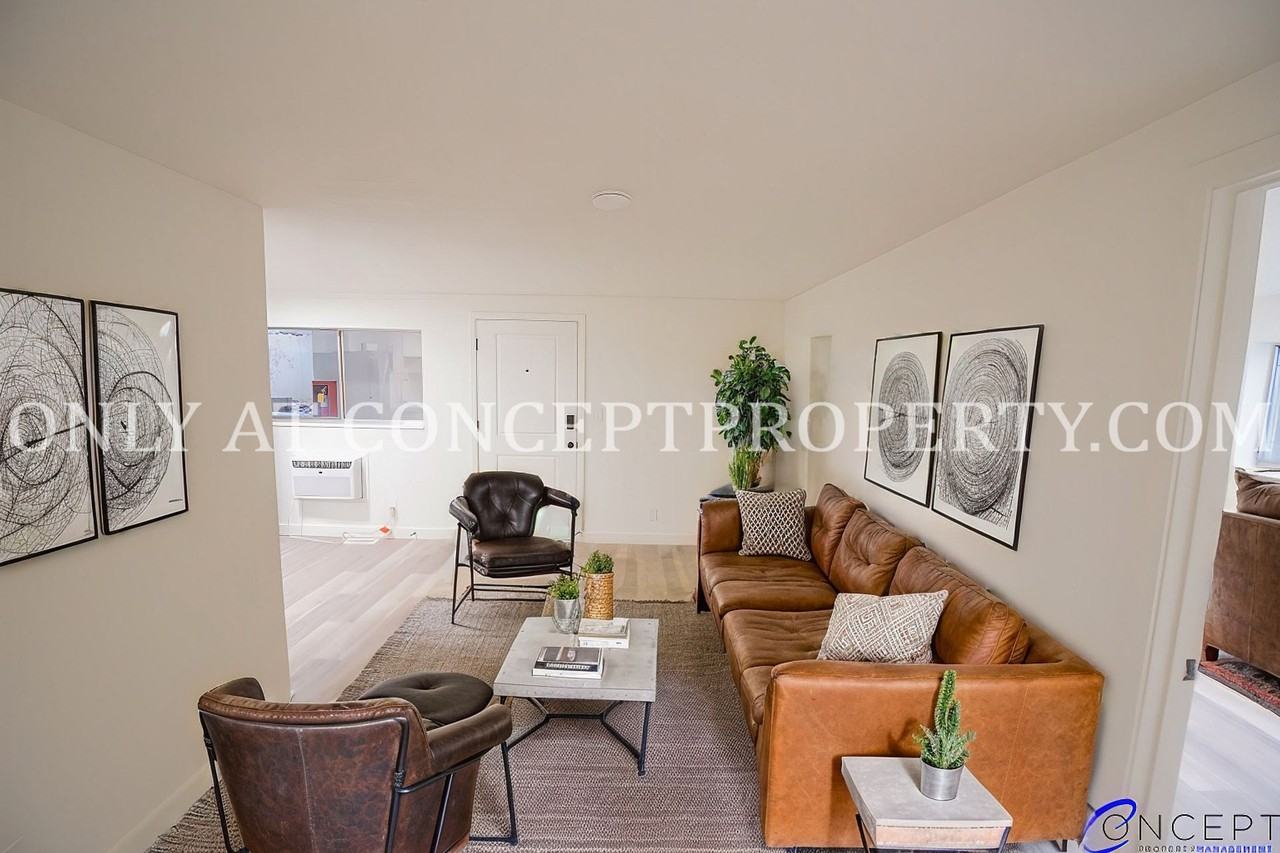 The Ivy on 5th - Photo 2 of 41