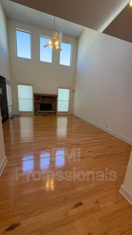 193 Black Bear Trl - Photo 3 of 30