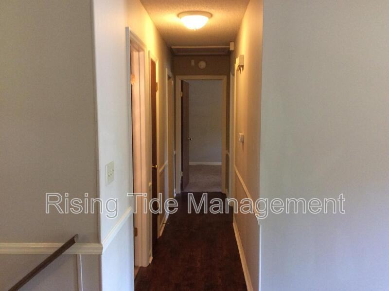 7449 Plantation Rd - Photo 5 of 7