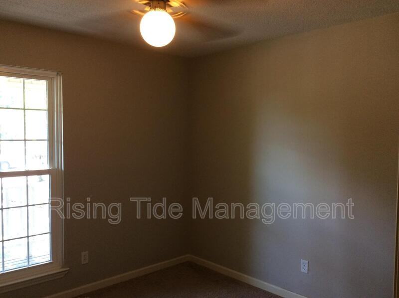 7449 Plantation Rd - Photo 6 of 7