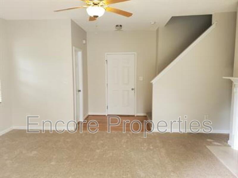 693 Citrus Petal Rd - Photo 3 of 10