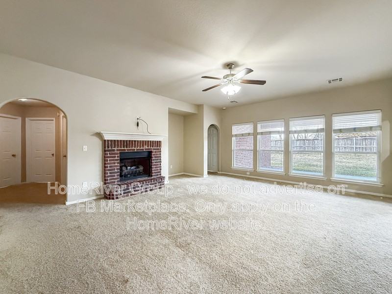 14005 E 101st St N - Photo 5 of 26