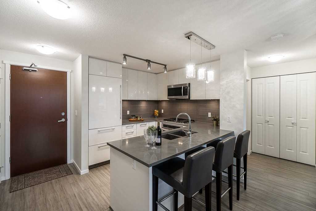 1128 Kensal Pl - Photo 7 of 21