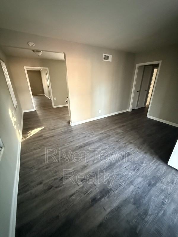 1337 Haywood Ave - Photo 2 of 8