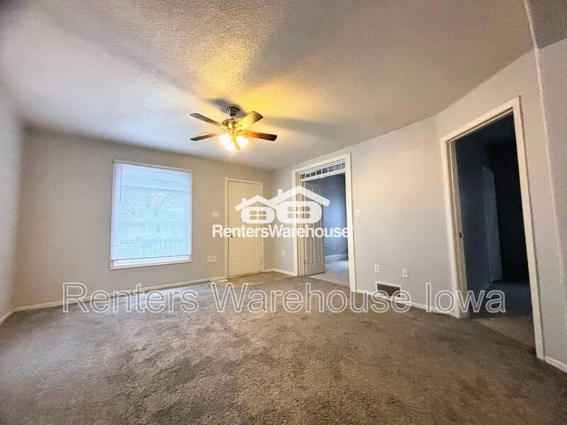 409 2nd St - Photo 6 of 15